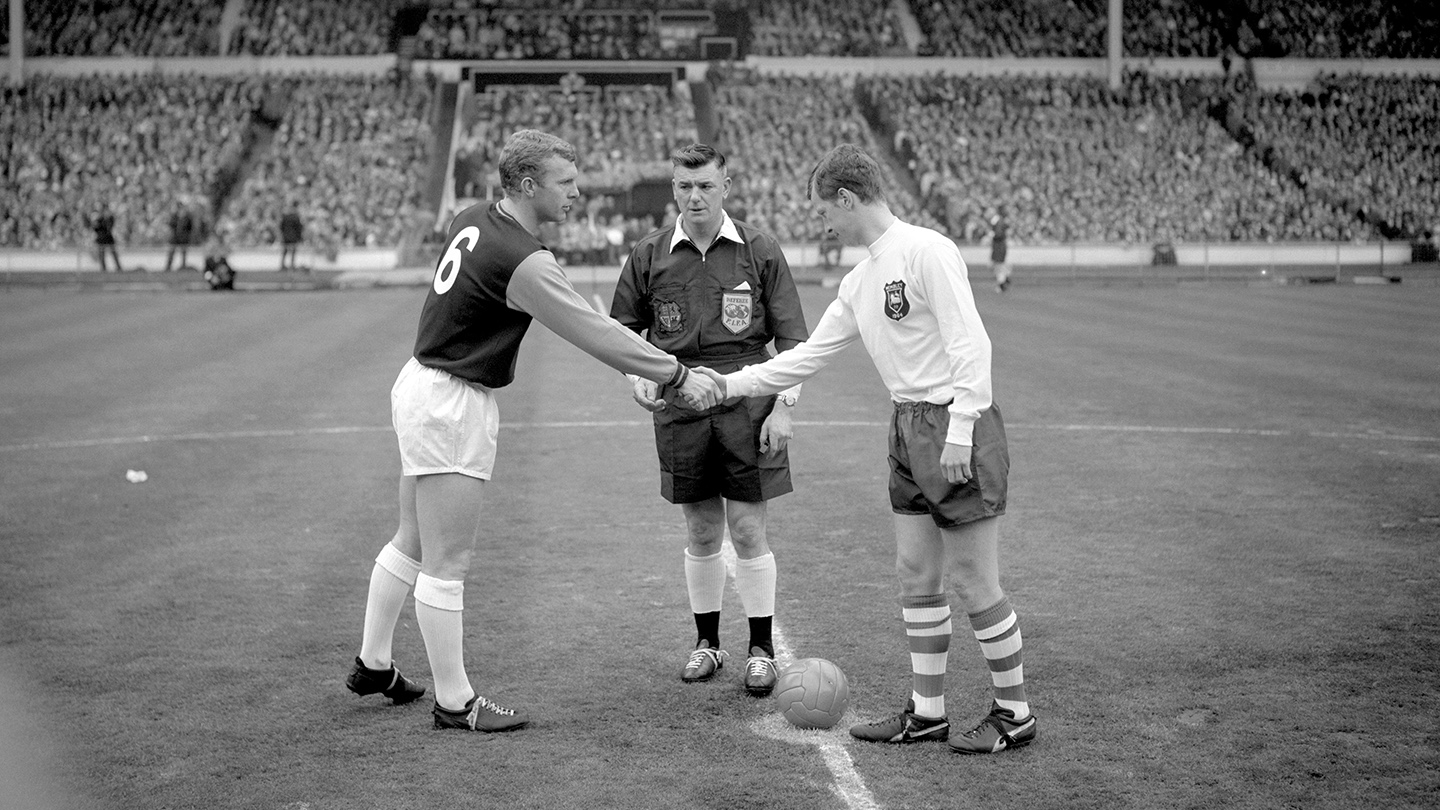 Nobby Lawton with Bobby Moore before the 1964 FA Cup Final at Wembley